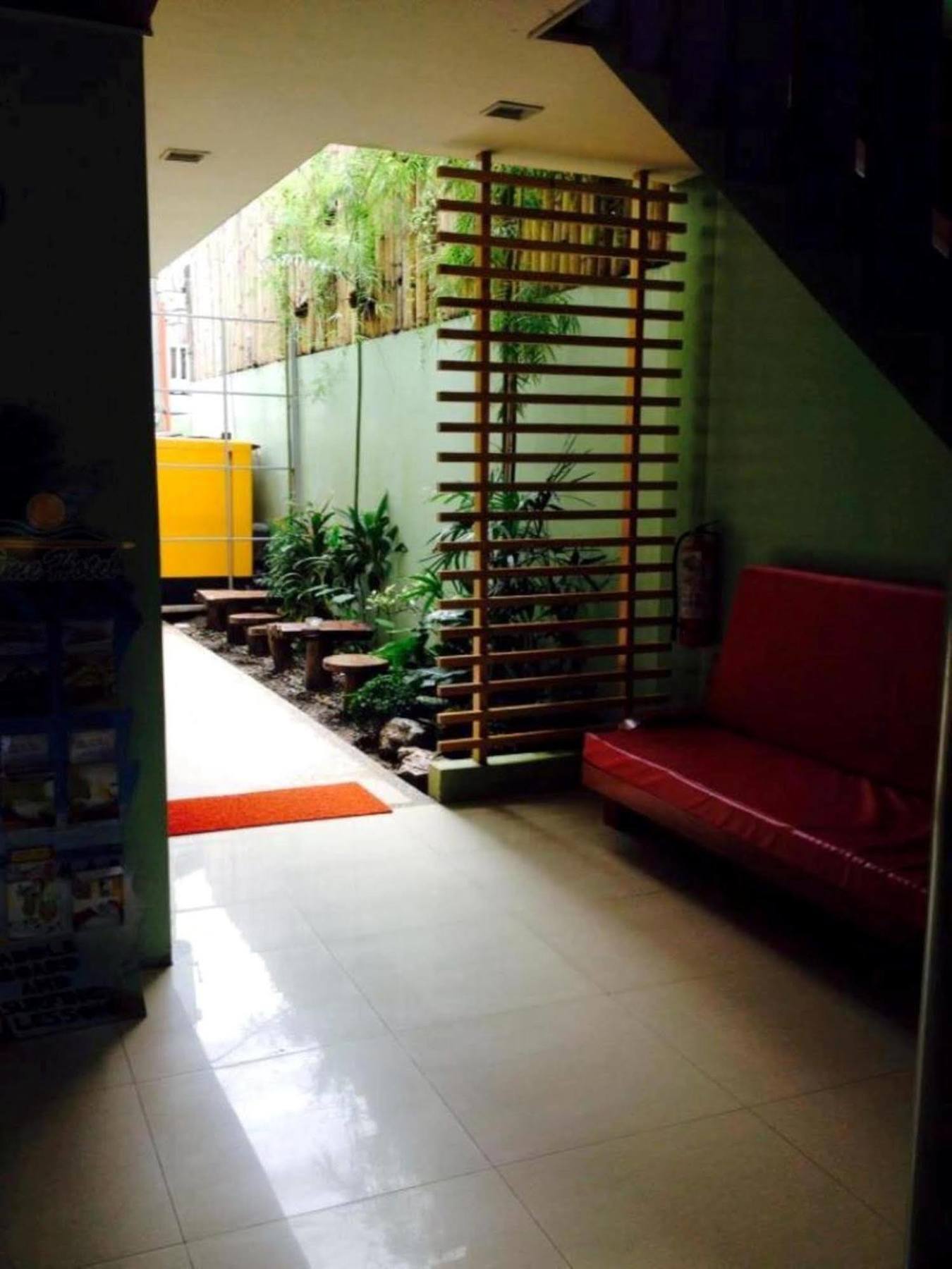 Shore Time Hotel - Annex Balabag  Esterno foto