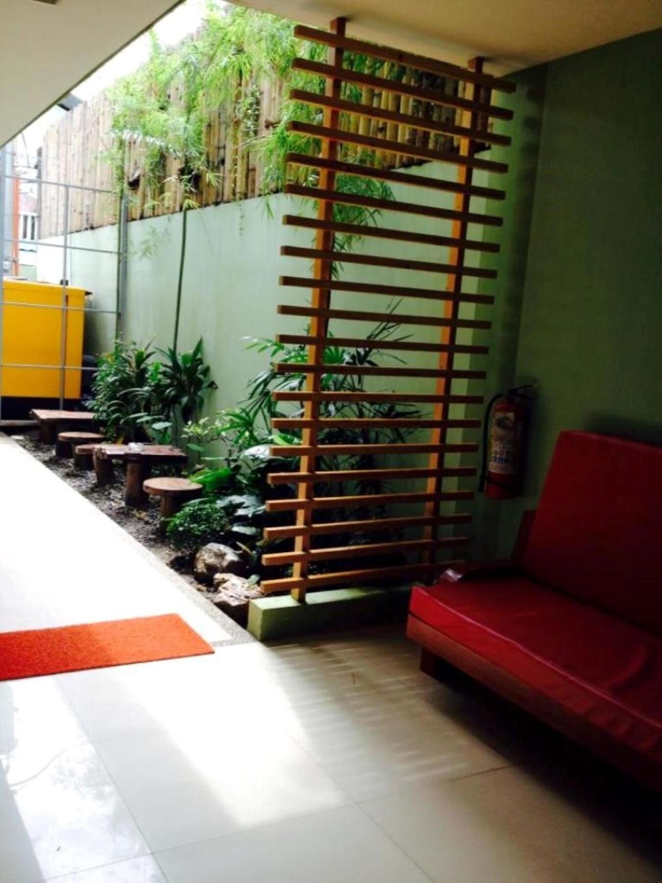Shore Time Hotel - Annex Balabag  Esterno foto